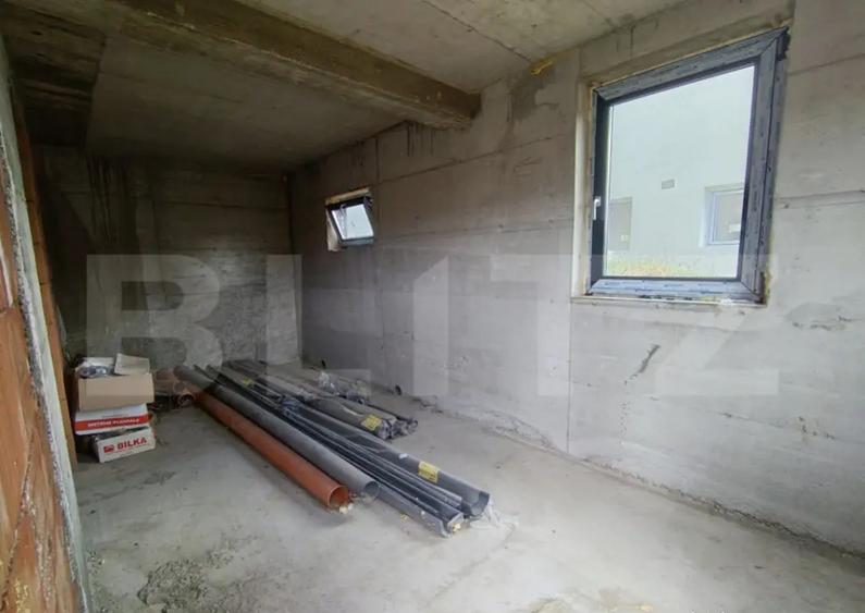 Casa cu 3 dormitoare ?i garaj in suprafa?a de 180 mp - 2