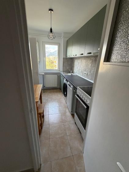 Apartament cu 2 camere de închiriat - 2