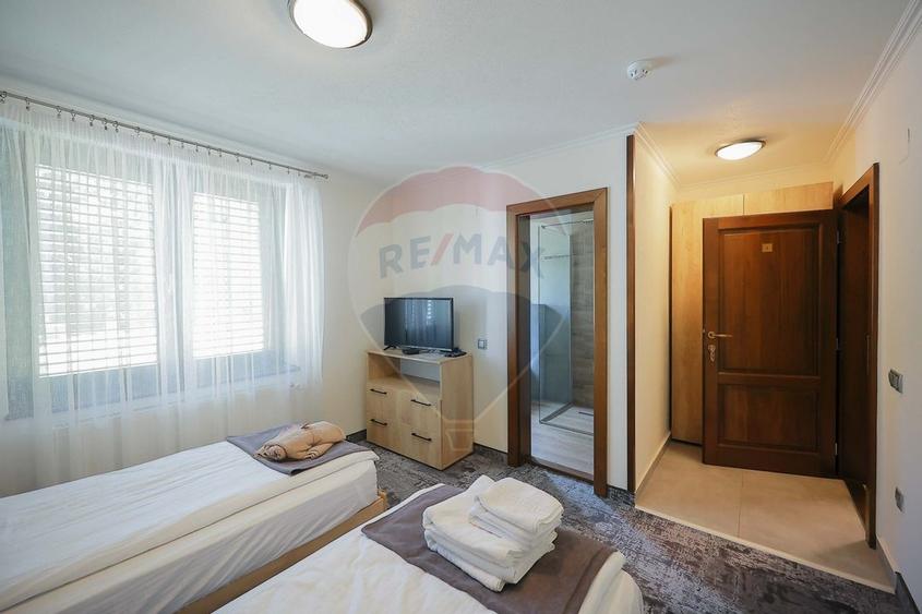 Hotel-Spa-Restaurant nou de Vanzare, 26 Camere, in Padis, - 35