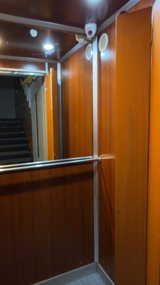 Apartament 2 camere Militari Lujerului, langa metrou, terasa proprie ! - 24