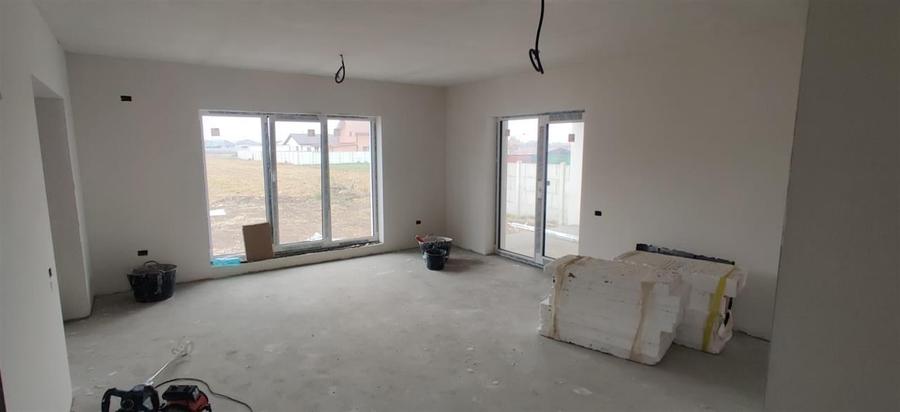 RECO . Casa stil Contemporan . Santandrei - 9