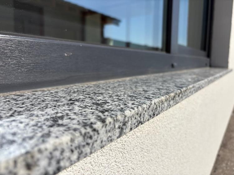 Casa noua parter cu PANOURI FOTOVOLTAICE, teren 553 mp - 3