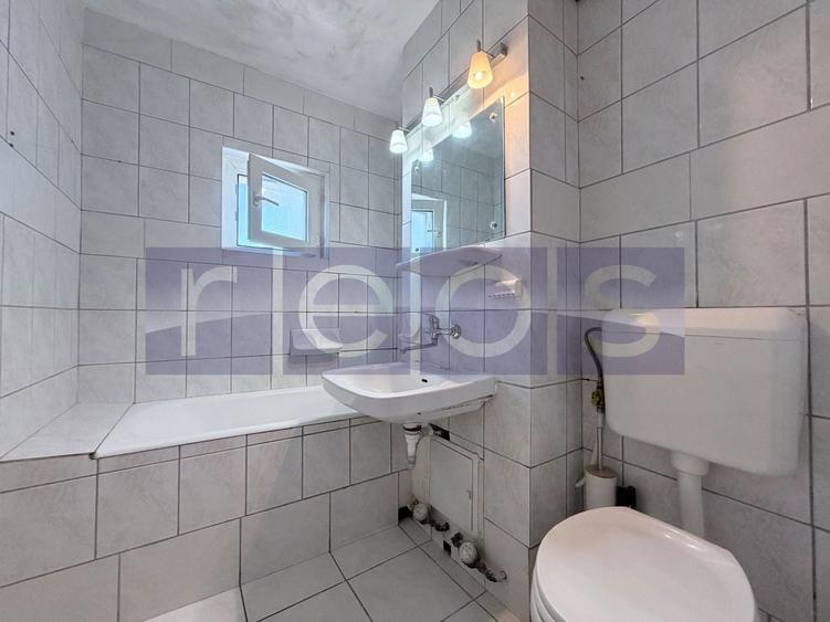 Apartament cu 2 camere decomandat în Aviației