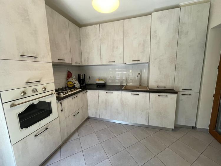 Casa din 2019 cu 4 camere - Scoala 148 - Sector 5 - 5