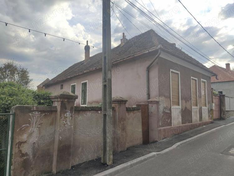 Vand casa individuala in Orastie - Centru - 3