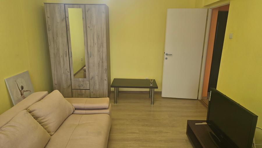 Inchiriez apartament 2 camere decomandat in Deva, zona ultracentrala Bdl Decebal - 6