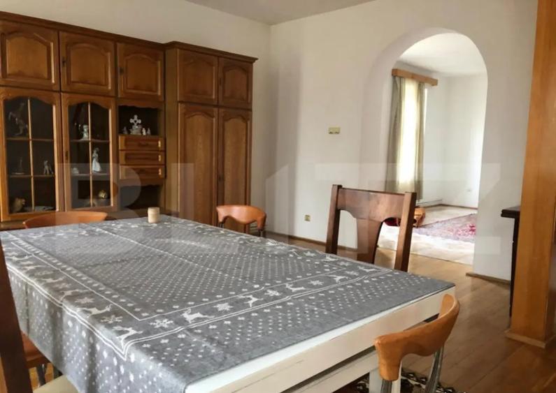 Casa de vanzare, cu 7 camere, 350 mp u & 2850 mp teren - 7