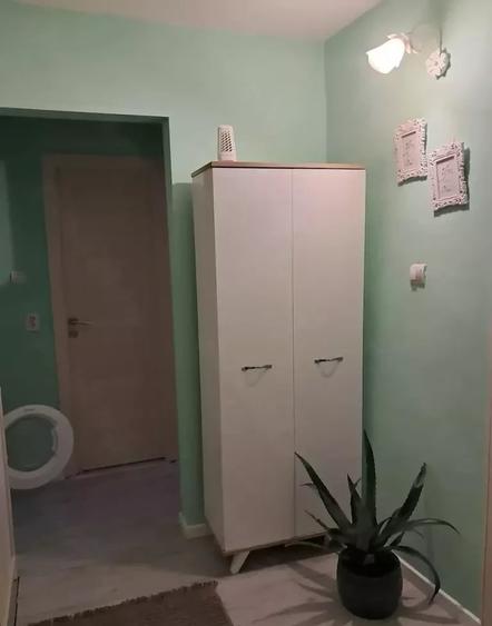 Apartament cu 2 camere decomandat, mobilat în Balada