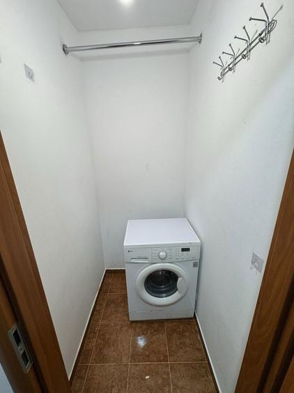 DIRECT PROPRIETAR Inchiriez apartament Central, cu 3 camere, zona Dacia - 4