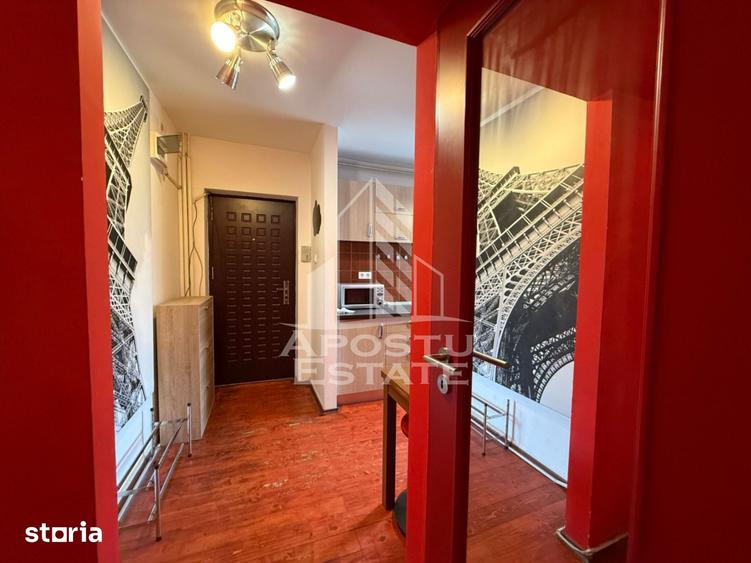 Apartament cu 2 camere semidecomandat în Ultracentral