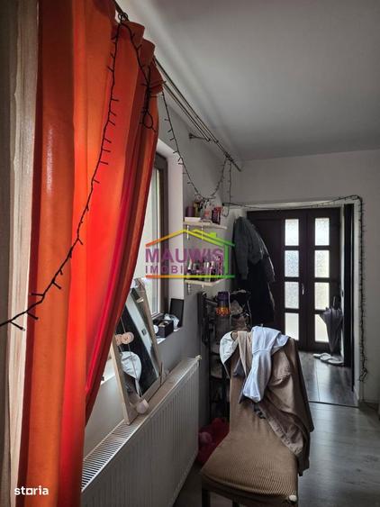 Vila Chitila Gara- 3 apt cu intrari separate -cu centrala - 1