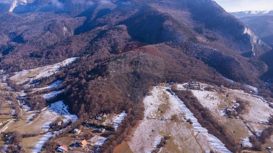 Teren de vanzare  Intravilan 19.341 mp - Cheile Rasnoavei, Parcelabil - 7