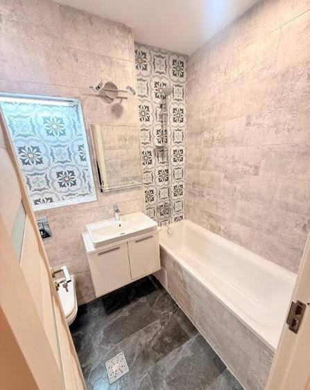 Apartament cu 2 camere, decomandat - zona Racadau - 1