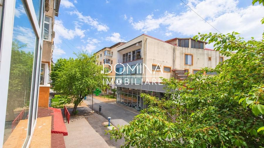 Vânzare apartament 2 camere, etaj 1, în Târgu Jiu - zona 8 Mai - 5