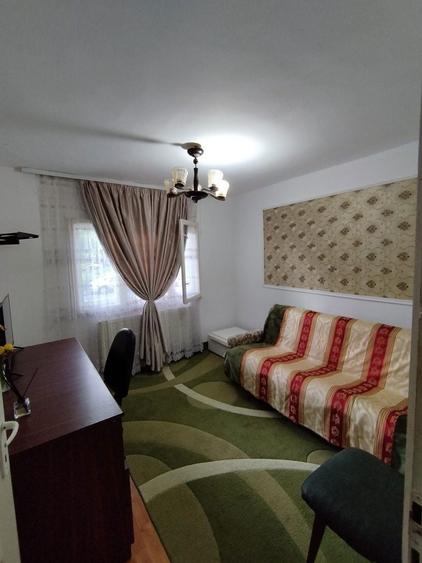 Inchiriez Apartament cu o camera . - 4