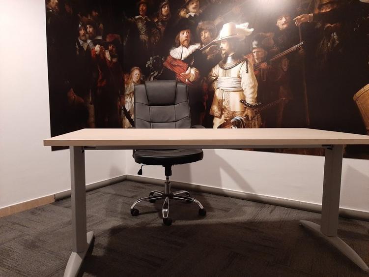 PIATA VICTORIEI-2CAMERE  PENTRU BIROU! - 2