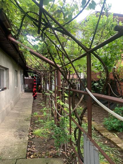 Voluntari   Vanzare Casa  batraneasca cu  teren  400mp - 10