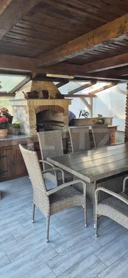 Casa cu 4 dormitoare, 180 mp, teren 1487 mp, in Lazuri - 1