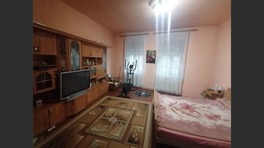 Casă familiala zona centrală Turda,teren 895mp, fără comision!!! - 4