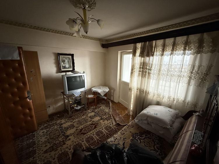 Ap 4 camere 90 mp+boxa+1 camera pe hol ultracentral b-dul Carol 1 - 10