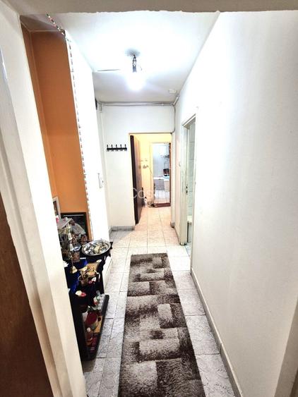 APARTAMENT 2 CAMERE 1/8 BLOC  2002 MONOLIT   71 MP NERVA TRAIAN