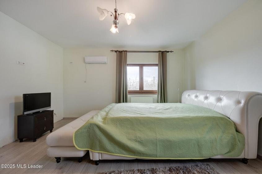 Vila Impresionanta in Tunari - Spatiu, Confort si Eleganta! - 24