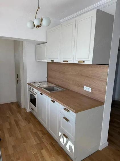 Apartament 3 camere, 100 mp, Centru, Nou Amenajat, Etaj 5/8 - 2