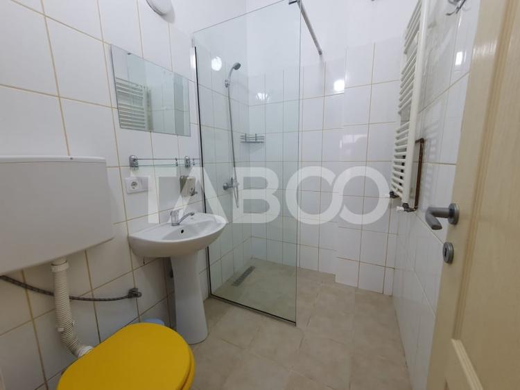 Casa de inchiriat zona Centrala 6 camere se inchiriaza si la muncitori - 10