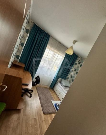 4 Camere Decomandat Zona Ghencea - 1