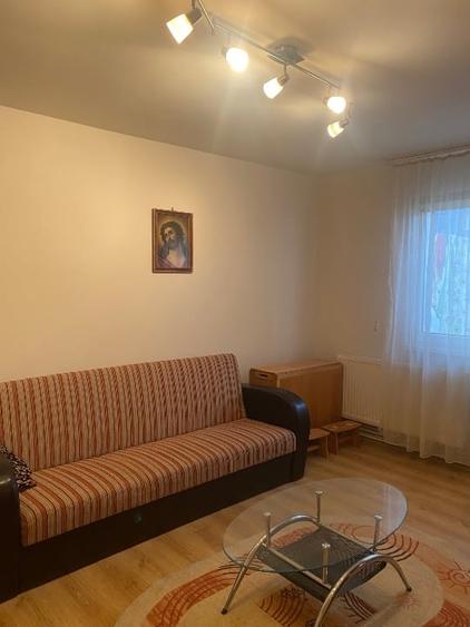 Prima închiriere! Proaspăt renovat, modern si complet mobilat! - 10