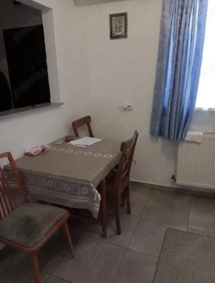 Inchiriez ap 2 camere centru - 2