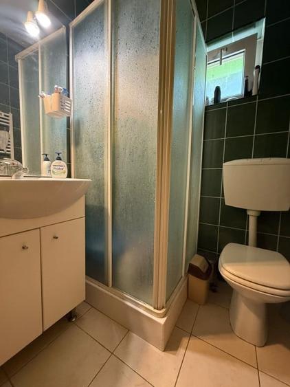 Casa individuala, spatioasa, 6 camere, 147 mp utili - zona Fratelia - 10