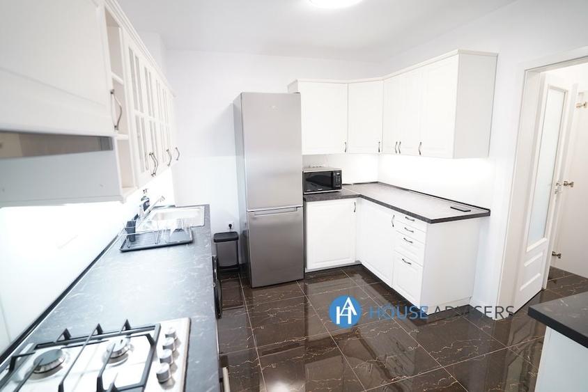 Inchiriere apartament 4 camere Universitate - 12