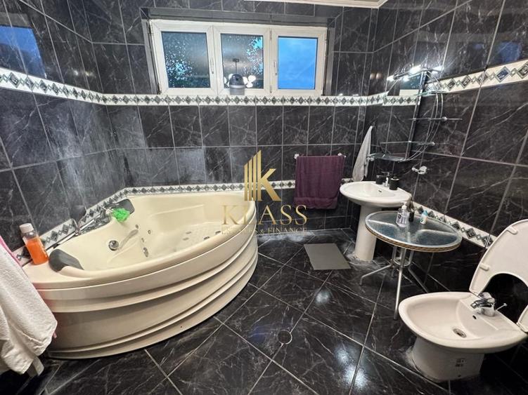 De Inchiriat-VILĂ IMPRESIONANTĂ PIPERA CENTRAL – 930 MP, TEREN 1000 MP - 9