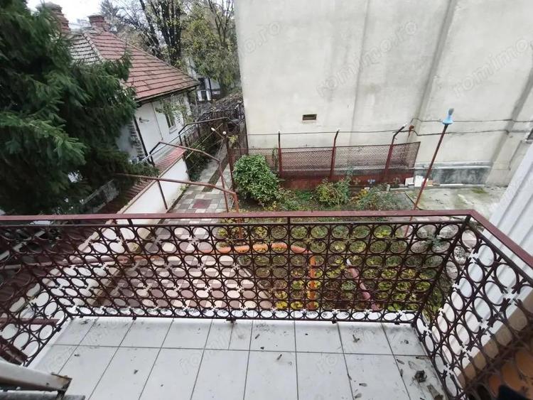 De inchiriat: casa spa?ioasa cu terasa ?i garaj Domenii - 4