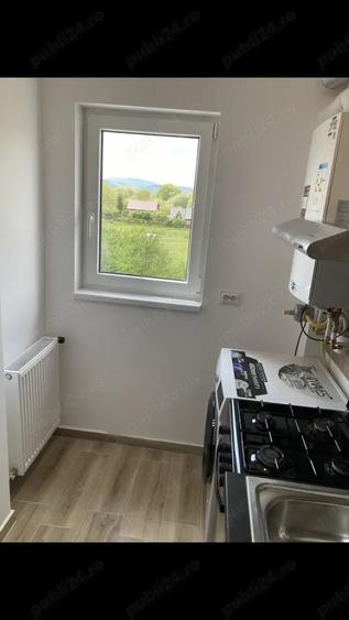 Inchiriez apartament - 3