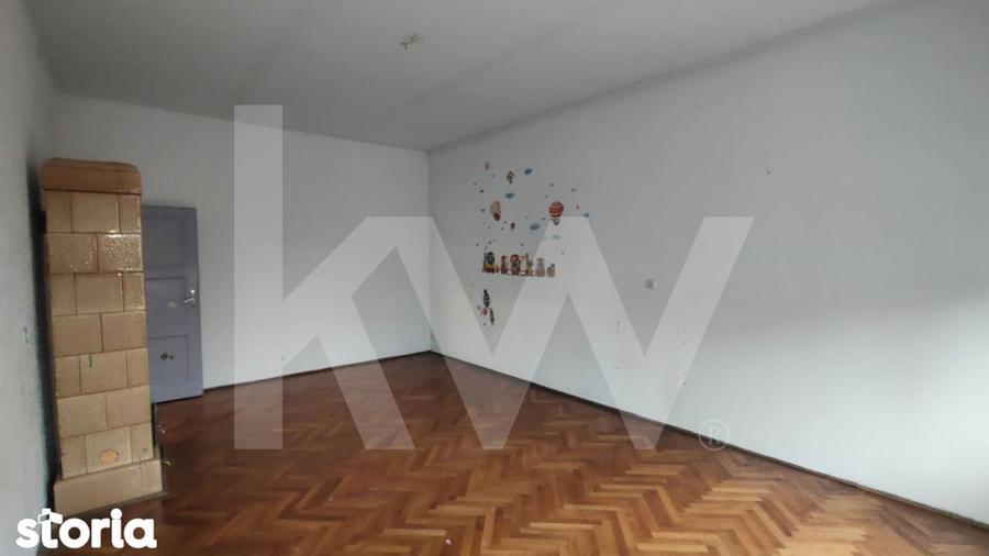 Casă cu 4 camere cu Teren 540 Mp în Lupeni