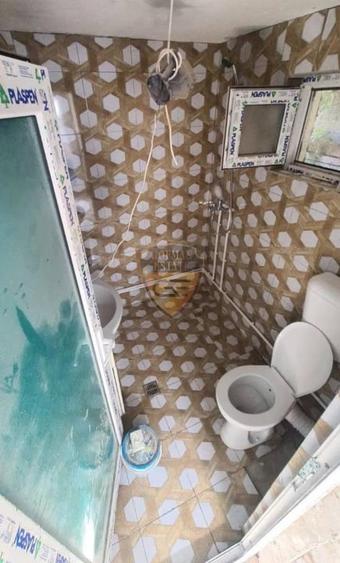 Casa 3 camere, KM 4 - 5 , Renovata, magazie si beci, teren 170 mp, sup util 60 m - 7