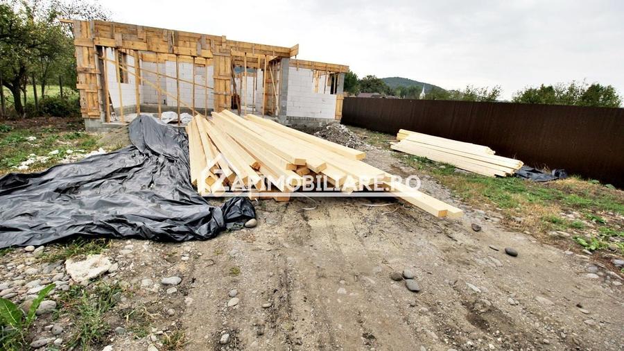 Casa 5 camere pe 1 nivel cu garaj si gard 176mp,1400mp teren - 16