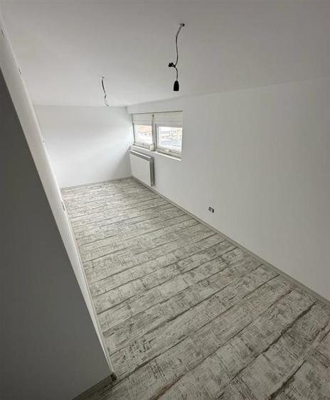 Apartament tip Penthouse zona Brailei , 115mp utili , etaj 6/6 lift - 8