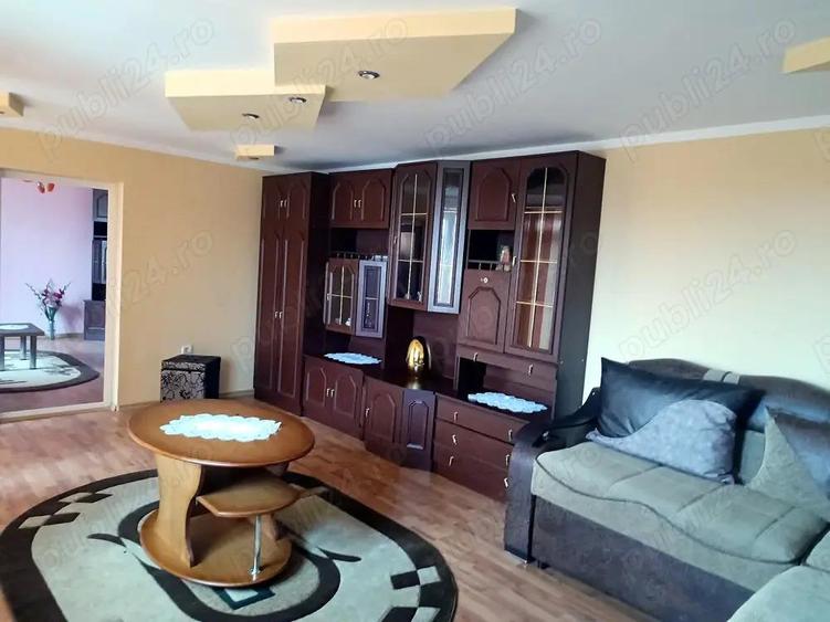 Casa la cheie cu 10 camere,1330 mp teren, in Munteni, Galati - 1