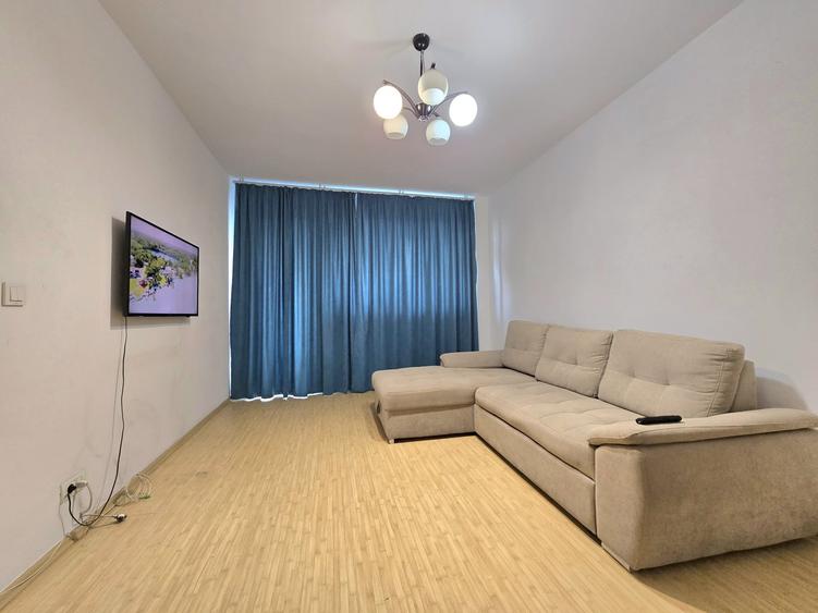 Apartament cu 2 camere semidecomandat, mobilat în Titan