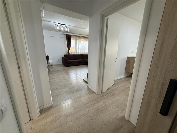Apartament cu 2 camere decomandat în Ștefan cel Mare