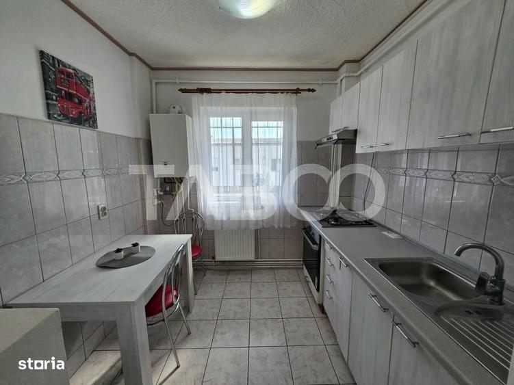 Apartament 2 camere de vanzare mobilat pivnita balcon Siretului Sibiu - 5