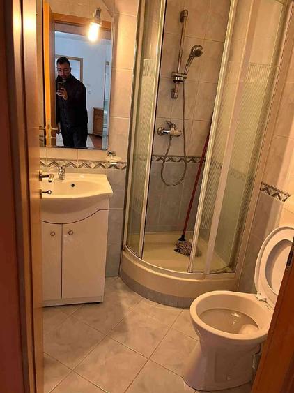 Apartament cu 4 camere decomandat în Bucovina