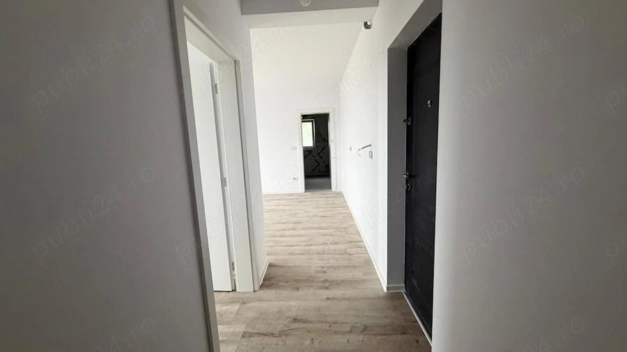 Apartament cu 3 camere decomandat în Giarmata