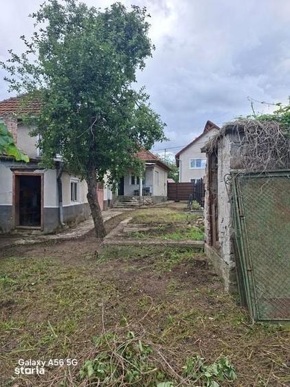 Casă cu 3 camere cu Teren 700 Mp în Central