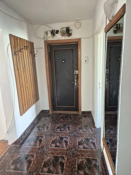 Apartament cu 3 camere decomandat în Romanilor