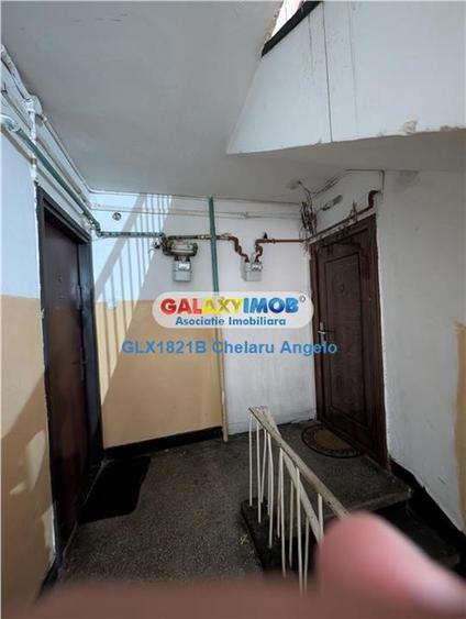 Apartament cu 2 camere semidecomandat în Colentina