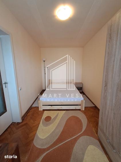 Apartament cu 3 camere, mobilat în Micro 14